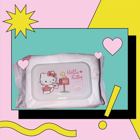 Hello Kitty baby wipes Complete Cleansing Essence-Rich Towelettes - Hydrating - Picture 1 of 3
